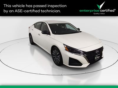 2025 Nissan Altima - Photo 1