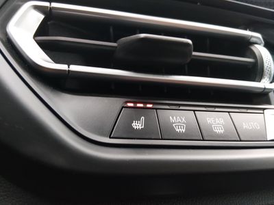 2024 BMW 2 Series - Photo 18