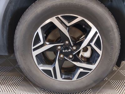 2024 Kia Sportage - Photo 10