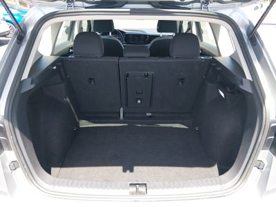 2024 Volkswagen Taos - Photo 11
