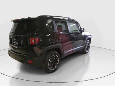 2023 Jeep Renegade - Photo 7
