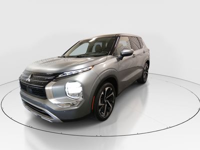 2024 Mitsubishi Outlander - Photo 3
