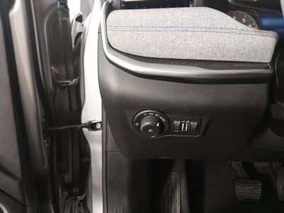2024 Jeep Compass - Photo 13