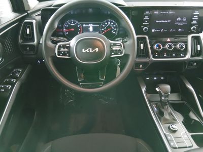2023 Kia Sorento — photo 21 view
