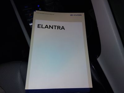 2024 Hyundai Elantra - Photo 22