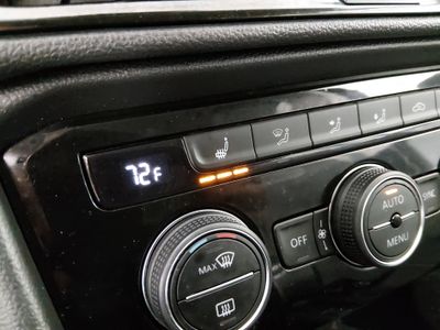 2024 Volkswagen Taos - Photo 17