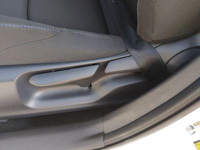 2022 Toyota Corolla - Photo 18