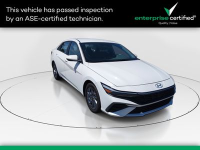 2024 Hyundai Elantra - Photo 1