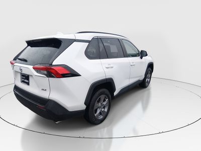 2024 Toyota RAV4 - Photo 7