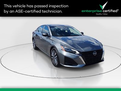 2025 Nissan Altima - Photo 1