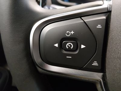 2024 Volvo S60 - Photo 23