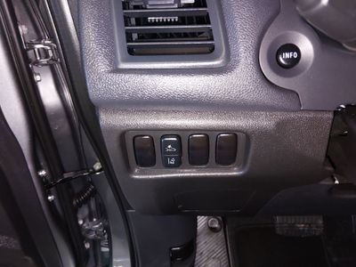 2025 Mitsubishi Outlander Sport — photo 13 view