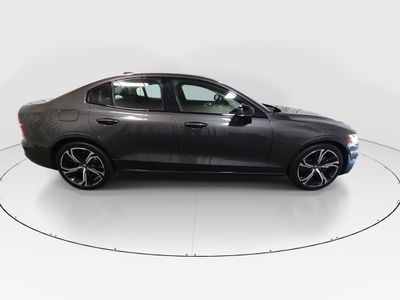 2024 Volvo S60 - Photo 8