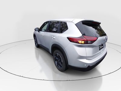 2024 Nissan Rogue - Photo 5