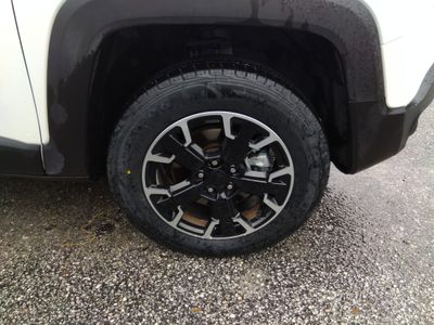 2023 Jeep Renegade - Photo 9