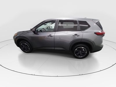 2024 Nissan Rogue - Photo 4