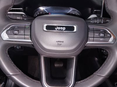 2024 Jeep Compass - Photo 12