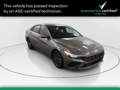 2024 Hyundai Elantra - Photo 1