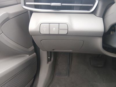 2024 Hyundai Elantra - Photo 13