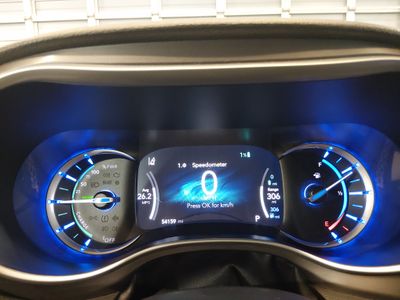 2024 Chrysler Pacifica — photo 14 view