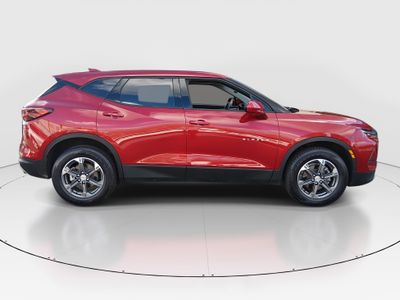2025 Chevrolet Blazer - Photo 8