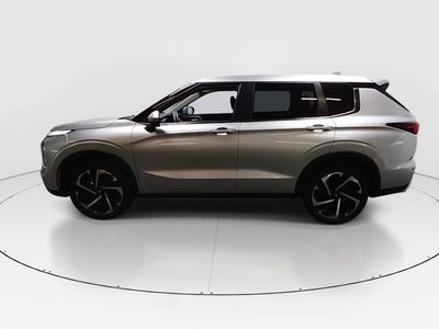 2024 Mitsubishi Outlander — interior view