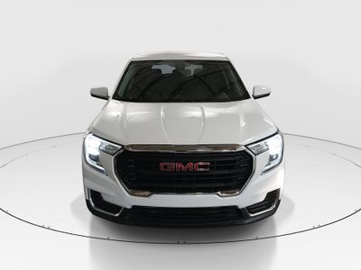 2024 GMC Terrain - Photo 2