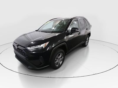 2024 Toyota RAV4 - Photo 3