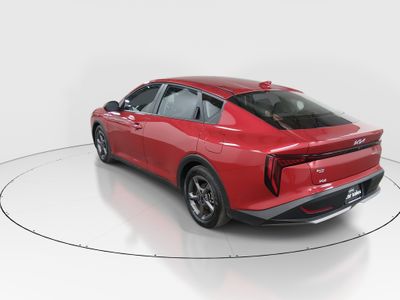 2025 Kia K4 - Photo 5