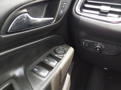 2024 Chevrolet Equinox - Photo 13