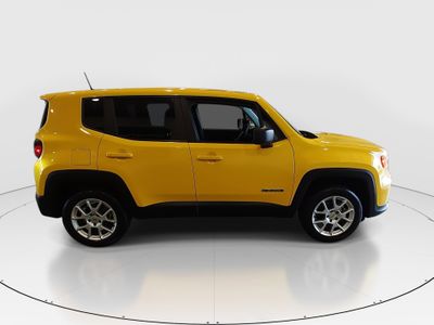 2023 Jeep Renegade - Photo 8