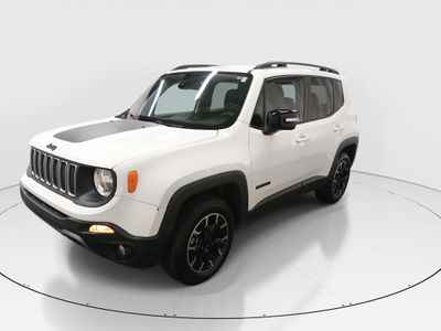 2023 Jeep Renegade - Photo 3