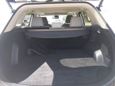 2024 Toyota RAV4 - Photo 11