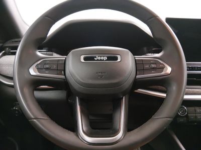 2024 Jeep Compass - Photo 12