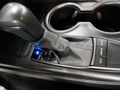 2024 Toyota Camry — photo 17 view