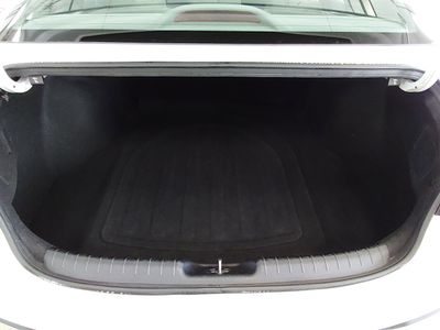 2024 Hyundai Elantra - Photo 11
