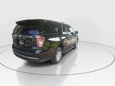 2024 Chevrolet Suburban - Photo 7