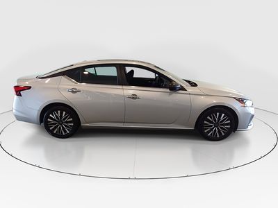 2024 Nissan Altima - Photo 8