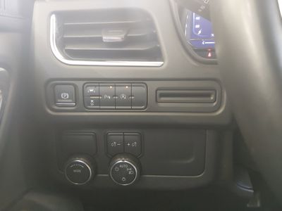 2024 Chevrolet Suburban - Photo 13