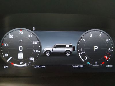 2025 Land Rover Defender - Photo 14