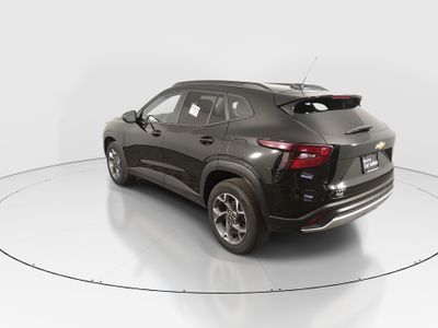 2025 Chevrolet Trax - Photo 5