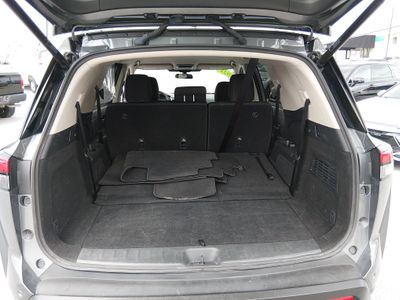 2025 Nissan Pathfinder — photo 11 view