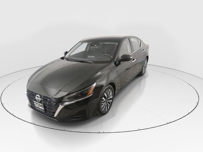 2024 Nissan Altima - Photo 3