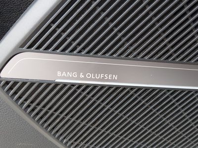 2024 Audi Q5 — photo 17 view