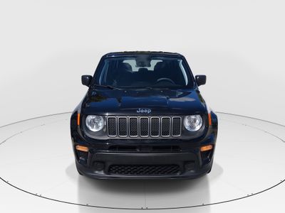 2023 Jeep Renegade - Photo 2