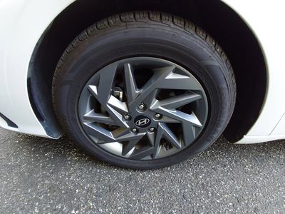 2024 Hyundai Elantra - Photo 10