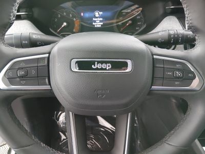 2024 Jeep Compass - Photo 12