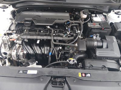 2024 Hyundai Elantra - Photo 9