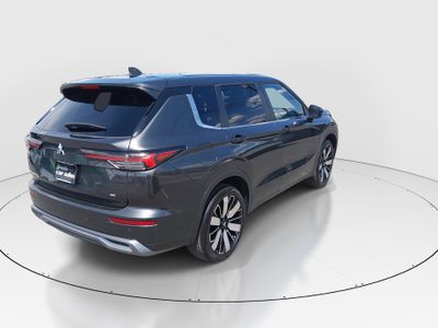 2025 Mitsubishi Outlander - Photo 7