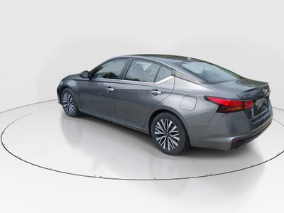 2024 Nissan Altima - Photo 5